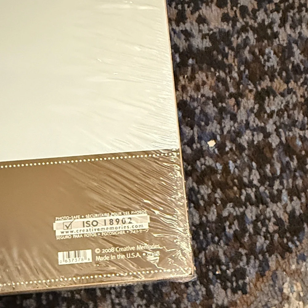 Creative Memories Gray Album with Blue Star - Picture 6 of 9